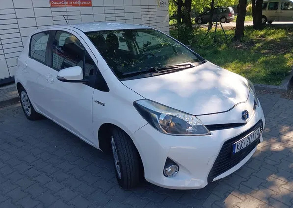 toyota yaris kujawsko-pomorskie Toyota Yaris cena 26900 przebieg: 239000, rok produkcji 2013 z Kraków